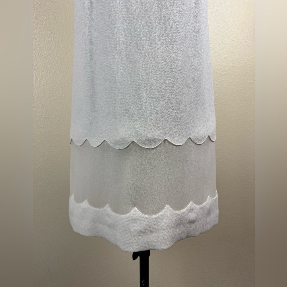 Monaco White Scalloped Sheath Dress Sleeveless Cocktail Bridal Textured XS 0 - Picture 3 of 12